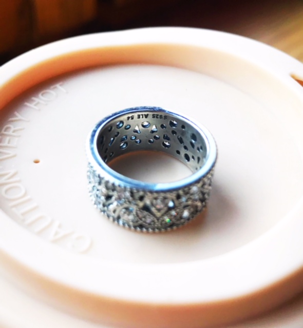 Кільце Листя, що переливається Pandora 190965CZ-54 image 0
