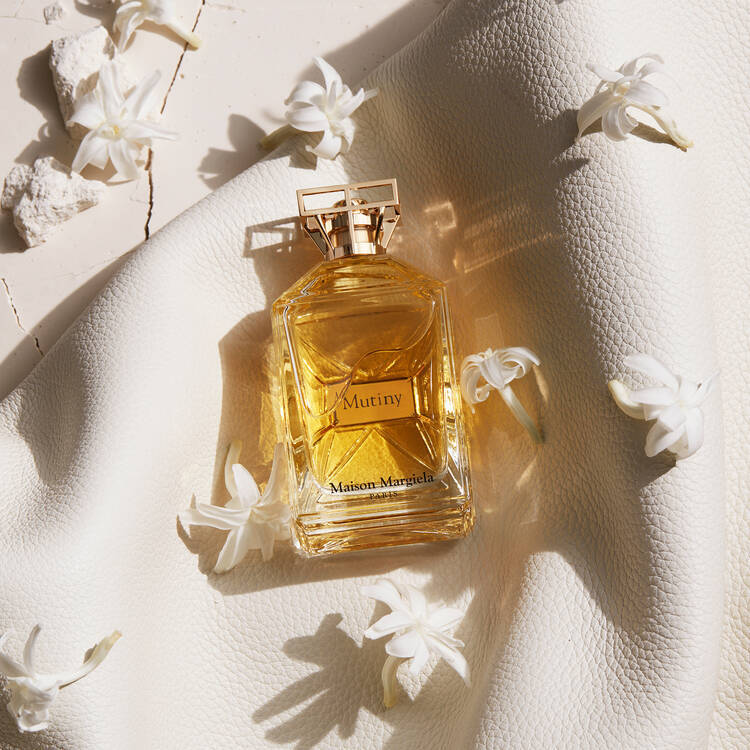 Mutiny Maison Martin Margiela