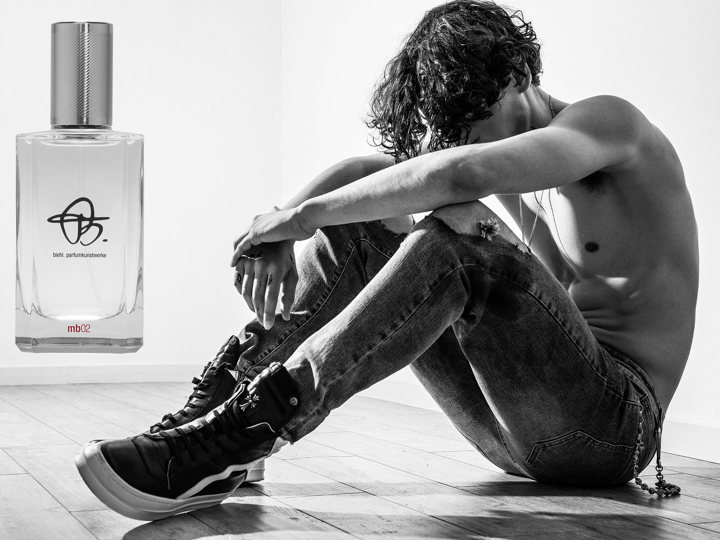 mb02 biehl parfumkunstwerke by mark buxton image 0