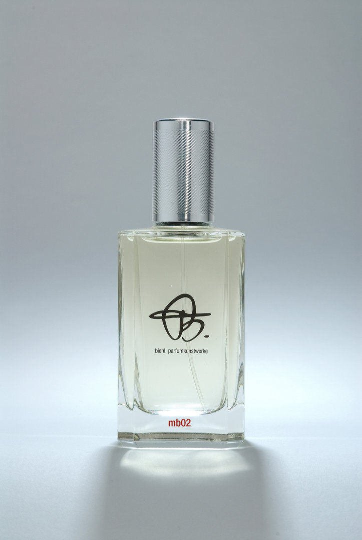 mb02 biehl parfumkunstwerke by mark buxton