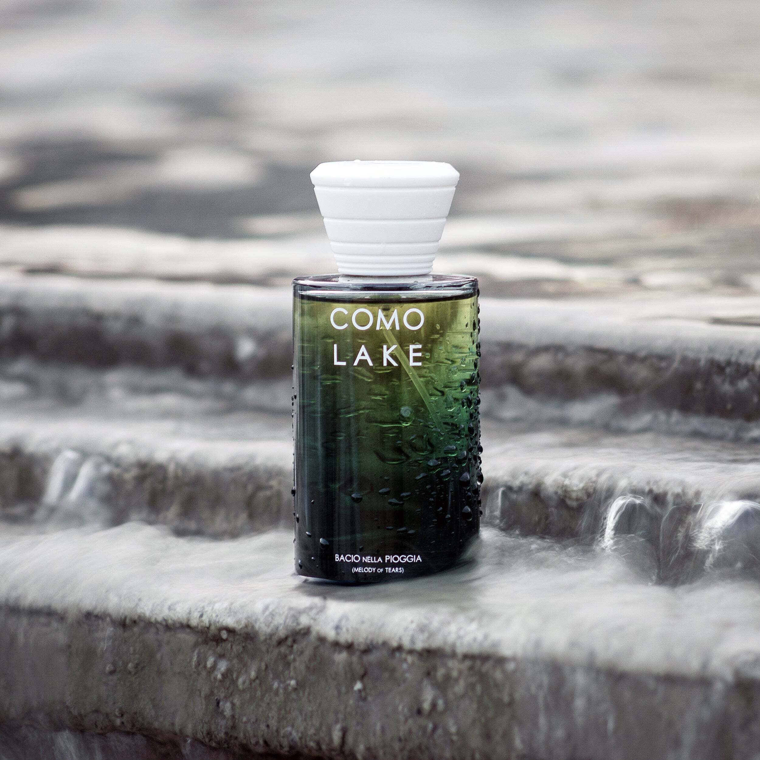 Bacio Nella Pioggia Como Lake