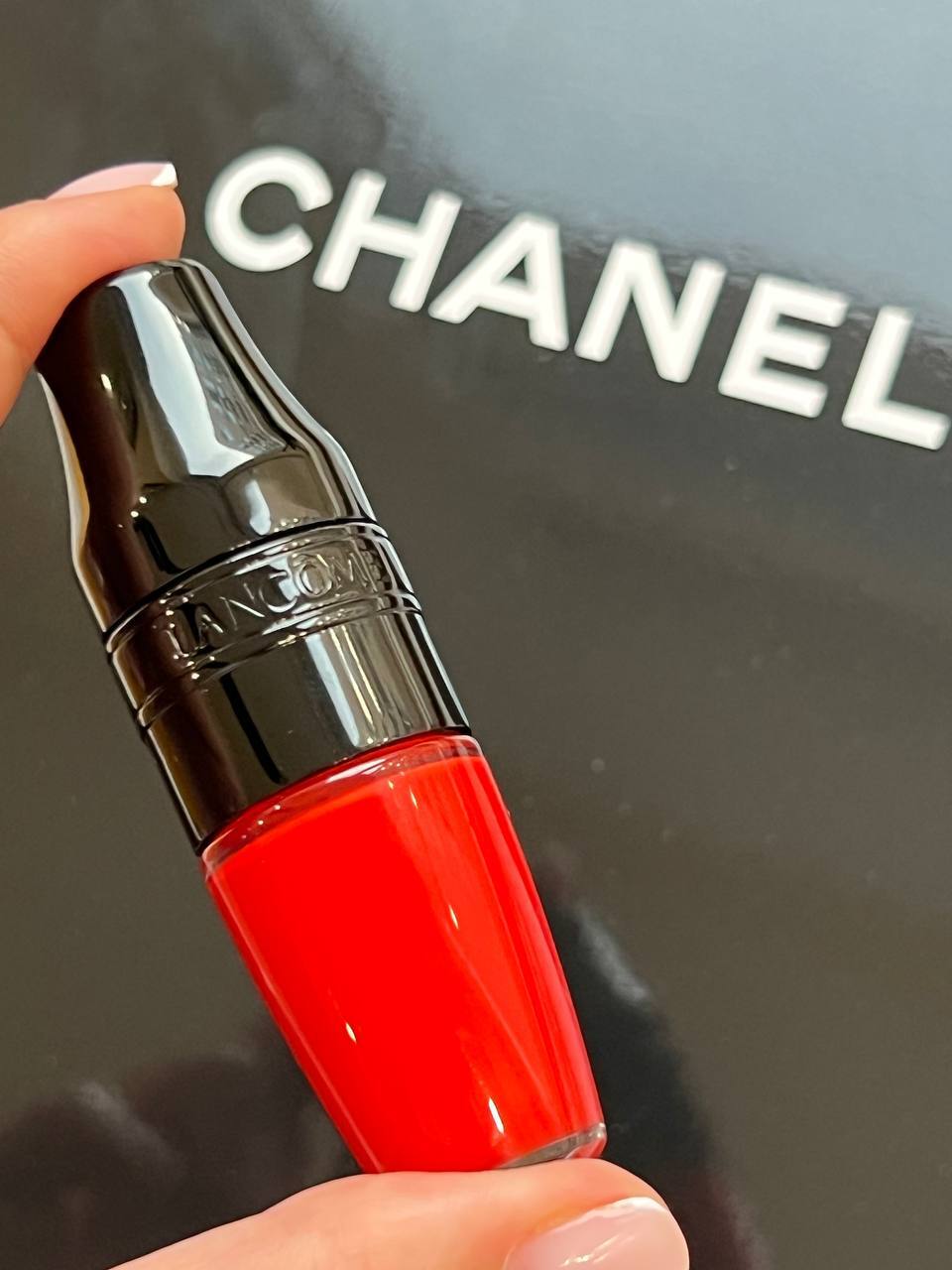 LANCOME Matte Shaker Блиск для губ image 0