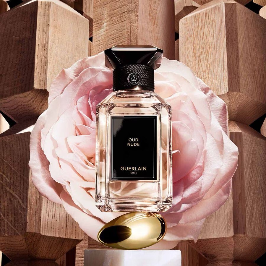L'art and La Matière Oud Nude Guerlain image 0